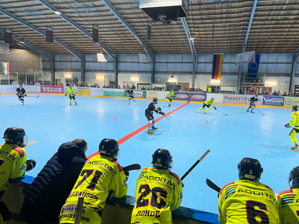 Patriots starten mit Heimsieg